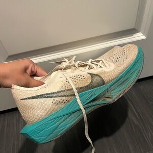 Nike ZoomX Vaporfly